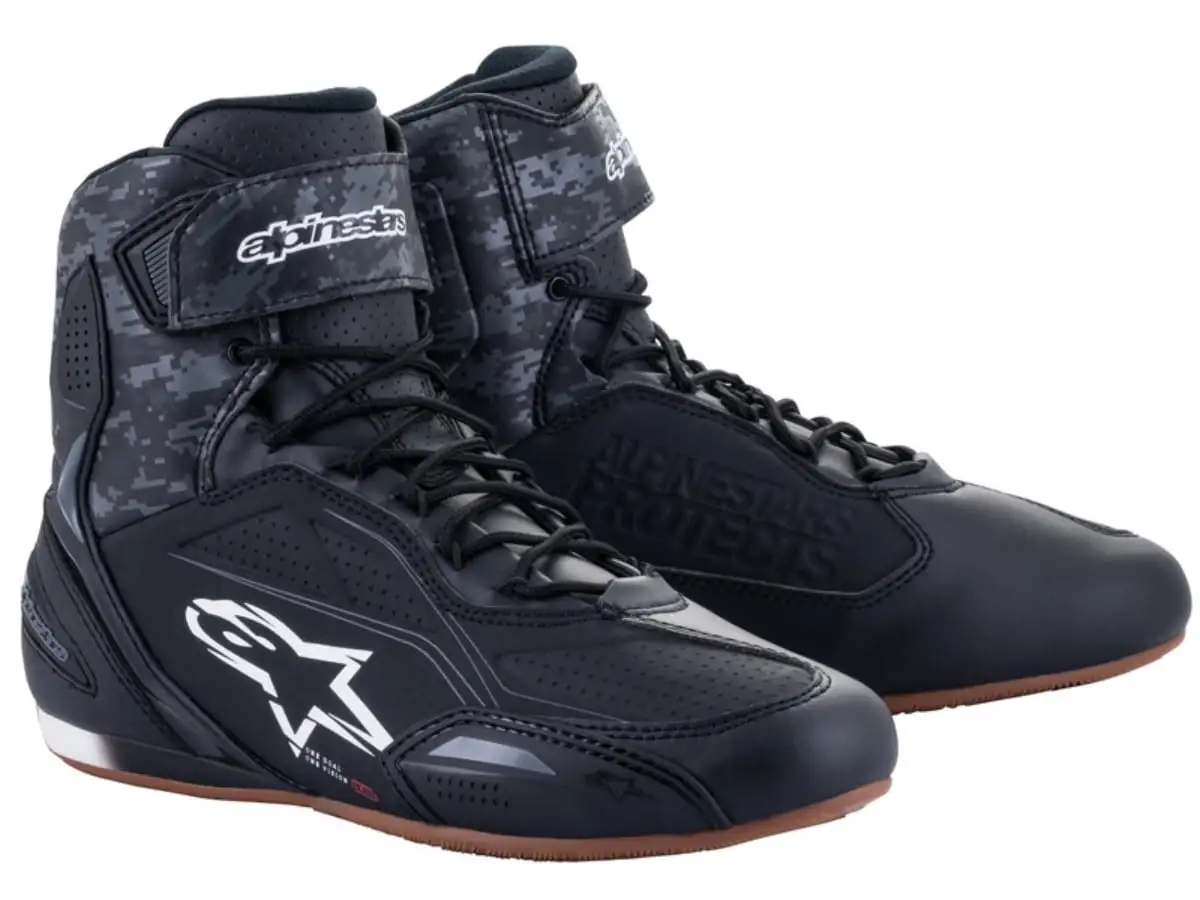 Alpinestars Faster 3 Mens Motorcycle Shoes Black/Gray/Gunmetal 10 USA 7