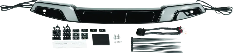 Kuryakyn Tracer Windshield Trim 14 Up FLH Models Black