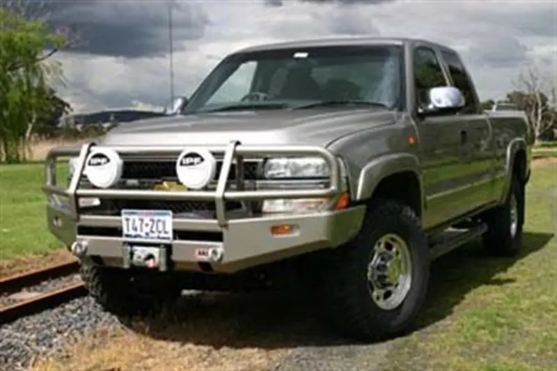 ARB Combar Bull Bar Chevrolet Silverado 1999-2002